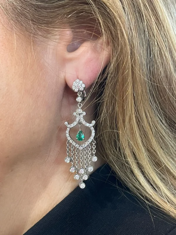Pendientes de Oro Diamantes y Esmeralda