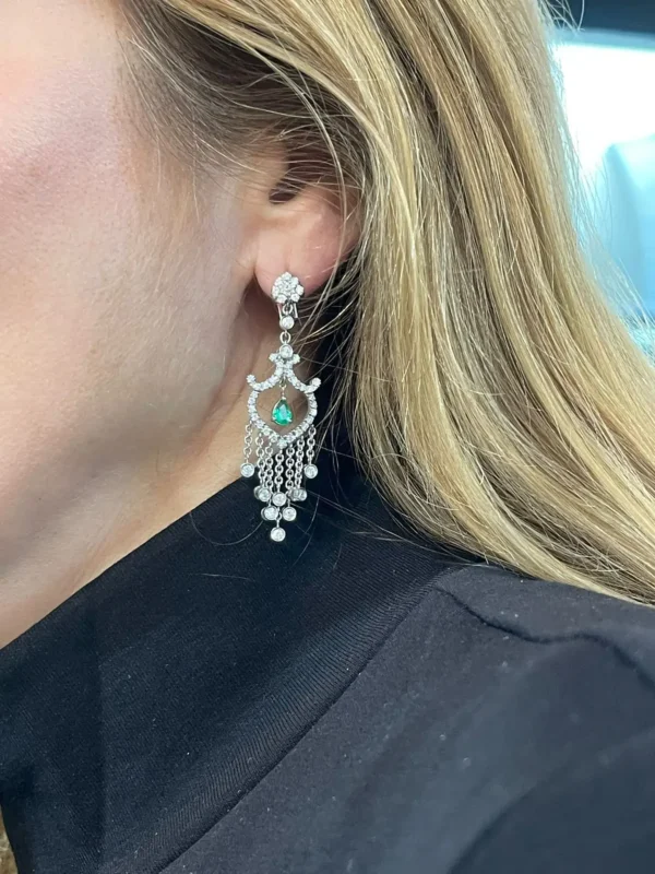 Pendientes de Oro Diamantes y Esmeralda