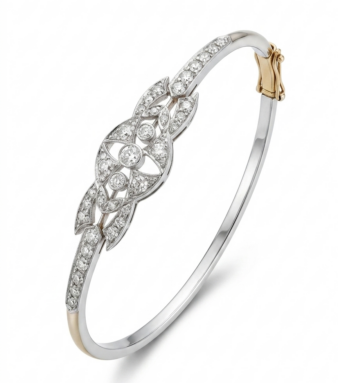 Pulsera de oro con diamantes con un diseño contemporáneo