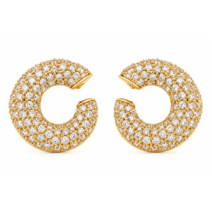 Pendientes de oro amarillo de 18 quilates con diamantes.